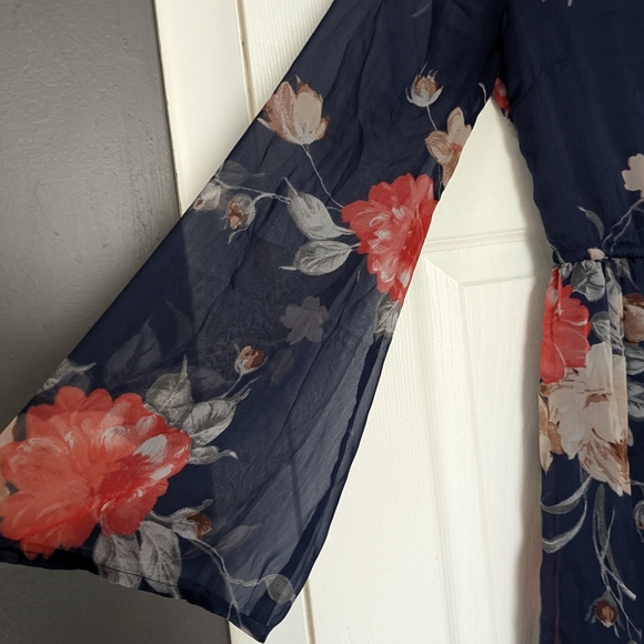 BOG collective faux wrap dress bell sleeve Medium - Picture 2 of 6